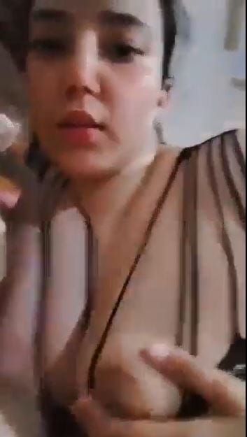 سكس مغربي محلي – قحبة هايجة تصور نودز